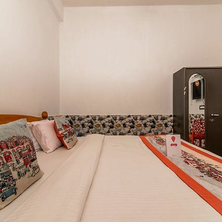 Oyo 10809 Hotel Tushar Inn Бага Екстер'єр фото